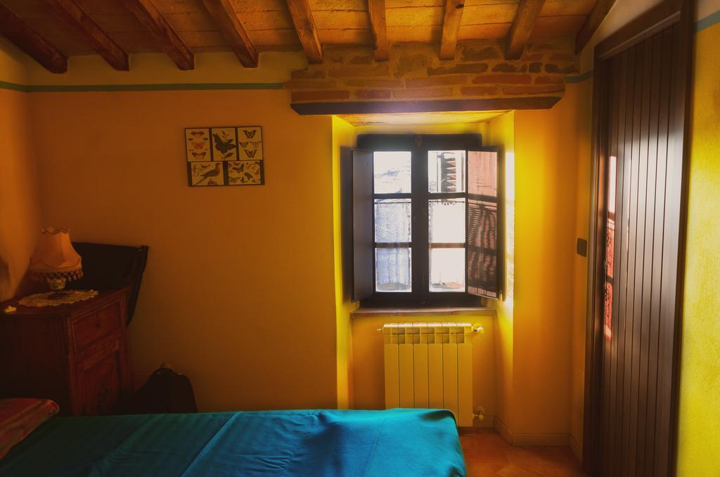 Ferienwohnung La Casa Di Adelina Vivo dʼOrcia Exterior foto