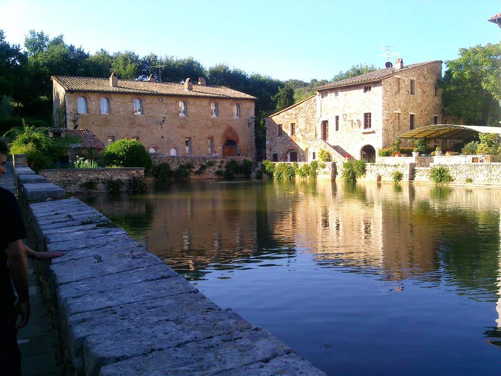 Ferienwohnung La Casa Di Adelina Vivo dʼOrcia Exterior foto